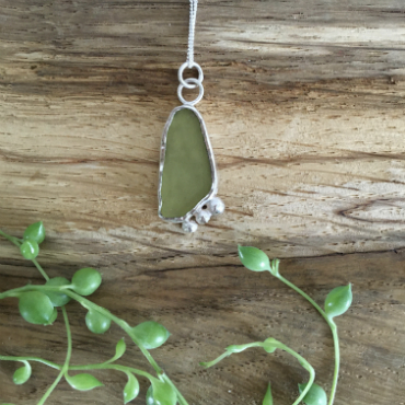 Olive green Seaglass and silver pebble necklace - St Austell Bay.